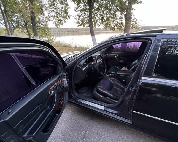 Черный Мерседес С Класс, объемом двигателя 5 л и пробегом 350 тыс. км за 4700 $, фото 8 на Automoto.ua