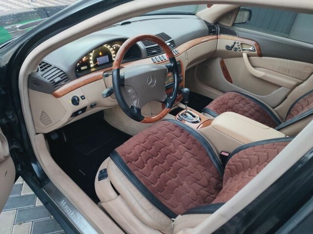 Черный Мерседес С Класс, объемом двигателя 5 л и пробегом 360 тыс. км за 5200 $, фото 10 на Automoto.ua