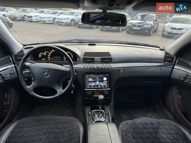 Чорний Мерседес С Клас, об'ємом двигуна 4.97 л та пробігом 299 тис. км за 6190 $, фото 12 на Automoto.ua