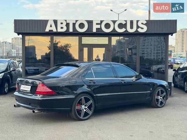 Черный Мерседес С Класс, объемом двигателя 4.97 л и пробегом 299 тыс. км за 6190 $, фото 4 на Automoto.ua