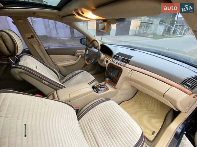 Черный Мерседес С Класс, объемом двигателя 5 л и пробегом 299 тыс. км за 4200 $, фото 23 на Automoto.ua