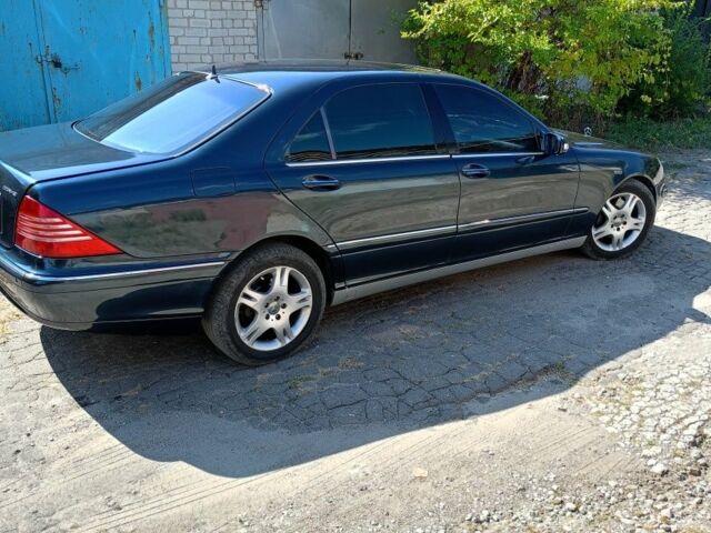 Чорний Мерседес С Клас, об'ємом двигуна 5 л та пробігом 400 тис. км за 4800 $, фото 2 на Automoto.ua
