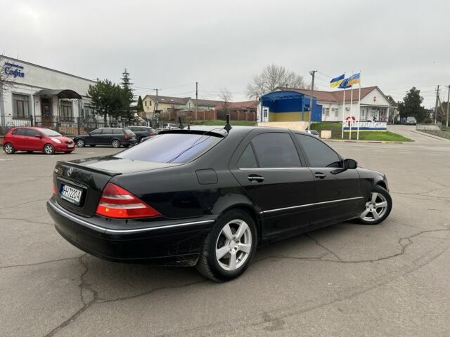 Чорний Мерседес С Клас, об'ємом двигуна 5 л та пробігом 250 тис. км за 4800 $, фото 3 на Automoto.ua