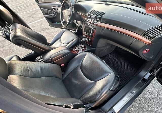 Чорний Мерседес С Клас, об'ємом двигуна 4 л та пробігом 400 тис. км за 7000 $, фото 11 на Automoto.ua