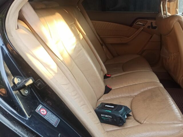 Чорний Мерседес С Клас, об'ємом двигуна 5 л та пробігом 470 тис. км за 3800 $, фото 8 на Automoto.ua