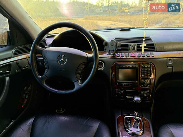 Черный Мерседес С Класс, объемом двигателя 3.2 л и пробегом 325 тыс. км за 7500 $, фото 13 на Automoto.ua