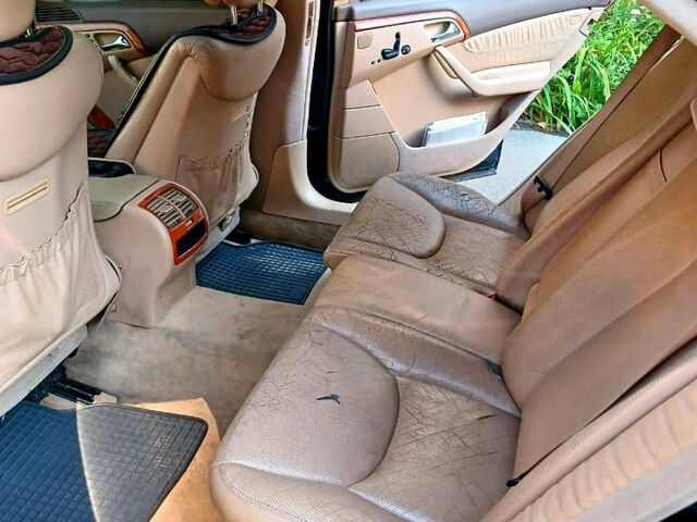 Чорний Мерседес С Клас, об'ємом двигуна 4.5 л та пробігом 298 тис. км за 3500 $, фото 7 на Automoto.ua