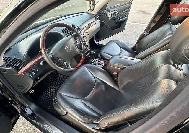 Чорний Мерседес С Клас, об'ємом двигуна 4 л та пробігом 400 тис. км за 7000 $, фото 9 на Automoto.ua