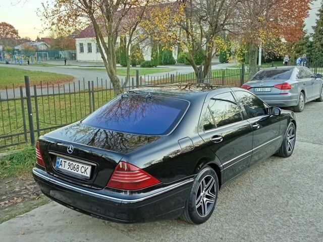 Черный Мерседес С Класс, объемом двигателя 5 л и пробегом 450 тыс. км за 5700 $, фото 1 на Automoto.ua