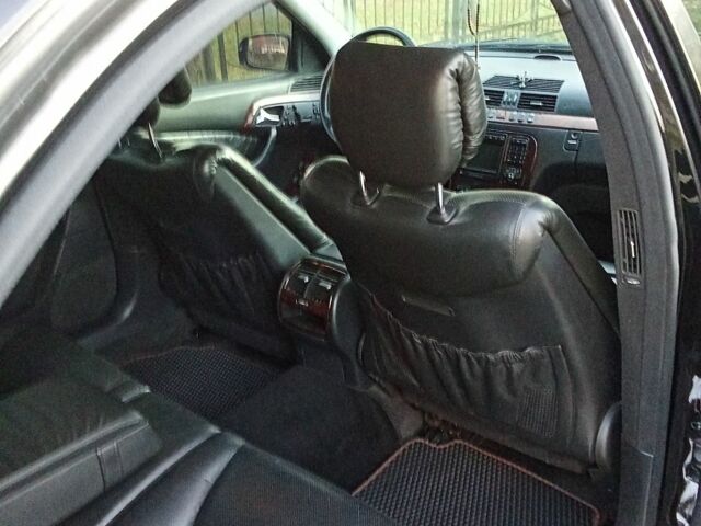 Черный Мерседес С Класс, объемом двигателя 5 л и пробегом 450 тыс. км за 5700 $, фото 8 на Automoto.ua