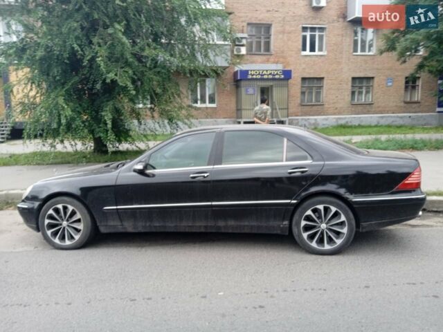 Черный Мерседес С Класс, объемом двигателя 5 л и пробегом 440 тыс. км за 6500 $, фото 4 на Automoto.ua