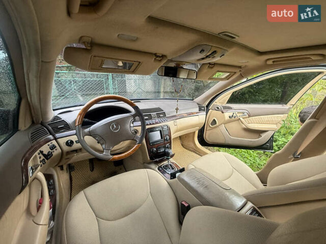 Черный Мерседес С Класс, объемом двигателя 5 л и пробегом 355 тыс. км за 4400 $, фото 13 на Automoto.ua