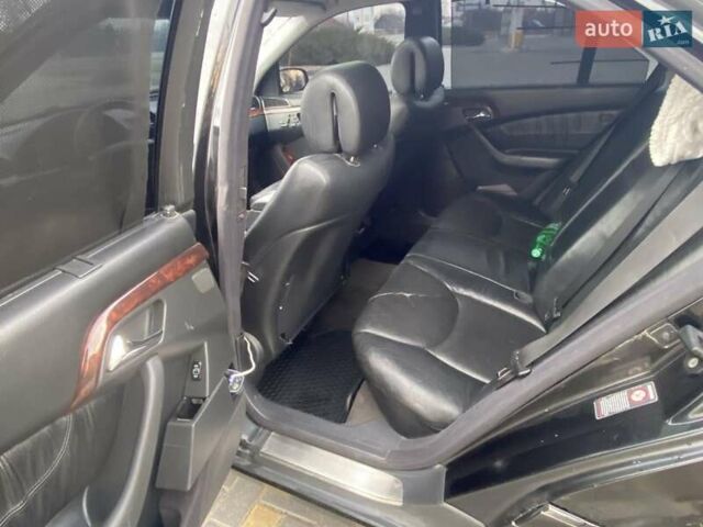 Черный Мерседес С Класс, объемом двигателя 3.22 л и пробегом 400 тыс. км за 2999 $, фото 8 на Automoto.ua