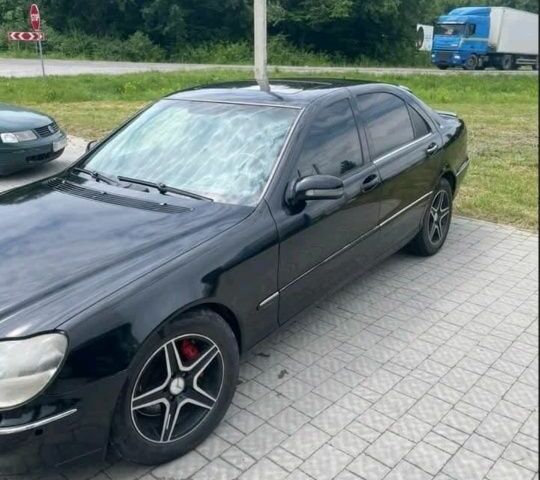 Чорний Мерседес С Клас, об'ємом двигуна 5.5 л та пробігом 250 тис. км за 2800 $, фото 7 на Automoto.ua