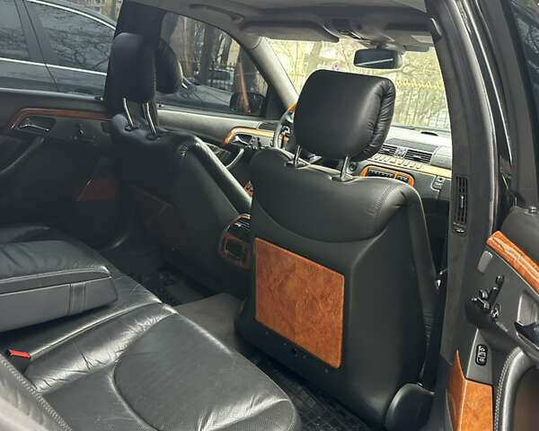 Чорний Мерседес С Клас, об'ємом двигуна 6 л та пробігом 250 тис. км за 4800 $, фото 9 на Automoto.ua