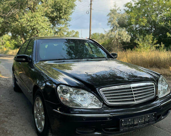 Чорний Мерседес С Клас, об'ємом двигуна 5.79 л та пробігом 153 тис. км за 16999 $, фото 4 на Automoto.ua