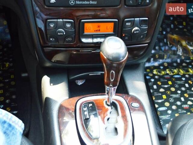 Черный Мерседес С Класс, объемом двигателя 5 л и пробегом 230 тыс. км за 5999 $, фото 22 на Automoto.ua