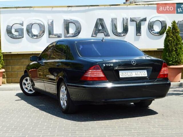 Черный Мерседес С Класс, объемом двигателя 5 л и пробегом 230 тыс. км за 5999 $, фото 7 на Automoto.ua