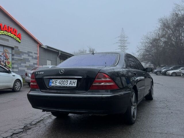 Чорний Мерседес С Клас, об'ємом двигуна 5 л та пробігом 200 тис. км за 3999 $, фото 3 на Automoto.ua