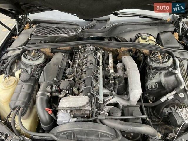 Черный Мерседес С Класс, объемом двигателя 3.22 л и пробегом 400 тыс. км за 2999 $, фото 7 на Automoto.ua