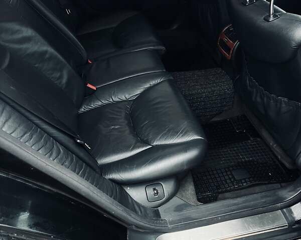 Черный Мерседес С Класс, объемом двигателя 3.2 л и пробегом 370 тыс. км за 3999 $, фото 12 на Automoto.ua