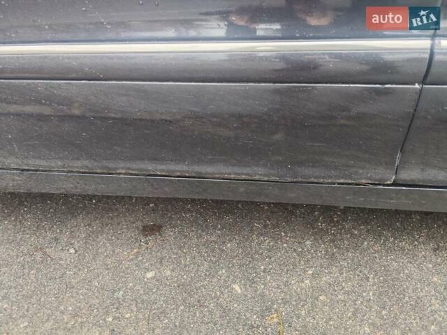 Черный Мерседес С Класс, объемом двигателя 5 л и пробегом 477 тыс. км за 4000 $, фото 12 на Automoto.ua