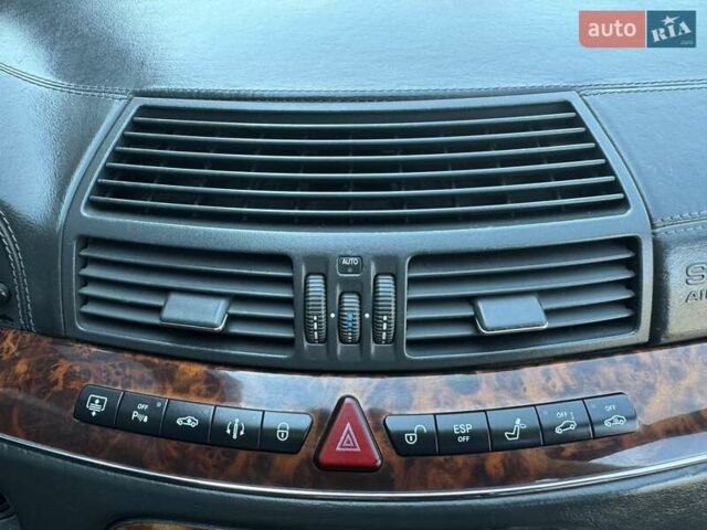 Черный Мерседес С Класс, объемом двигателя 3.2 л и пробегом 545 тыс. км за 9250 $, фото 102 на Automoto.ua