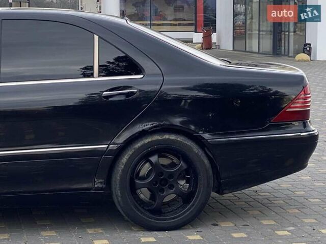 Черный Мерседес С Класс, объемом двигателя 3.22 л и пробегом 400 тыс. км за 2999 $, фото 3 на Automoto.ua