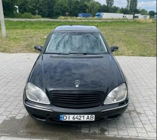 Чорний Мерседес С Клас, об'ємом двигуна 5.5 л та пробігом 250 тис. км за 2800 $, фото 5 на Automoto.ua