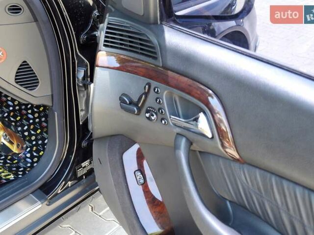 Черный Мерседес С Класс, объемом двигателя 5 л и пробегом 230 тыс. км за 5999 $, фото 25 на Automoto.ua