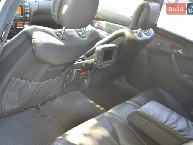 Черный Мерседес С Класс, объемом двигателя 5 л и пробегом 230 тыс. км за 5999 $, фото 37 на Automoto.ua