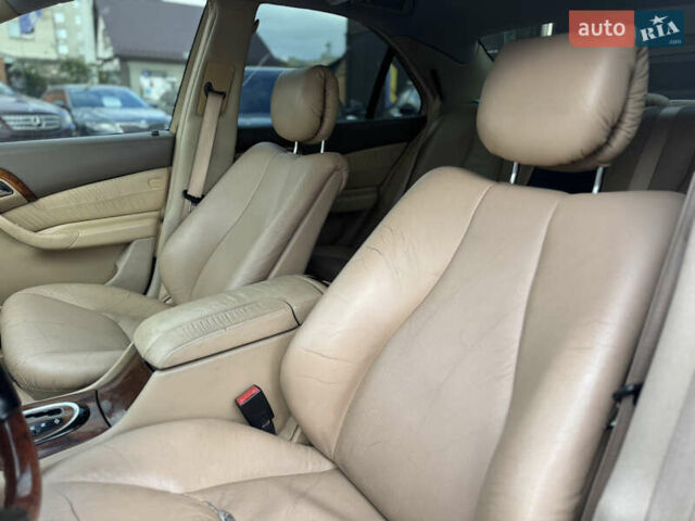 Черный Мерседес С Класс, объемом двигателя 3.2 л и пробегом 340 тыс. км за 5950 $, фото 20 на Automoto.ua