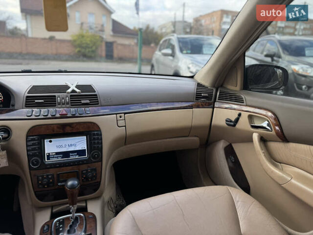 Черный Мерседес С Класс, объемом двигателя 3.2 л и пробегом 340 тыс. км за 5950 $, фото 13 на Automoto.ua