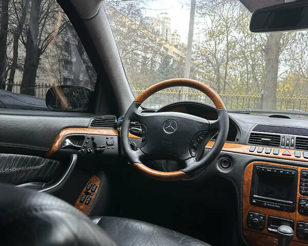 Чорний Мерседес С Клас, об'ємом двигуна 6 л та пробігом 250 тис. км за 4800 $, фото 11 на Automoto.ua