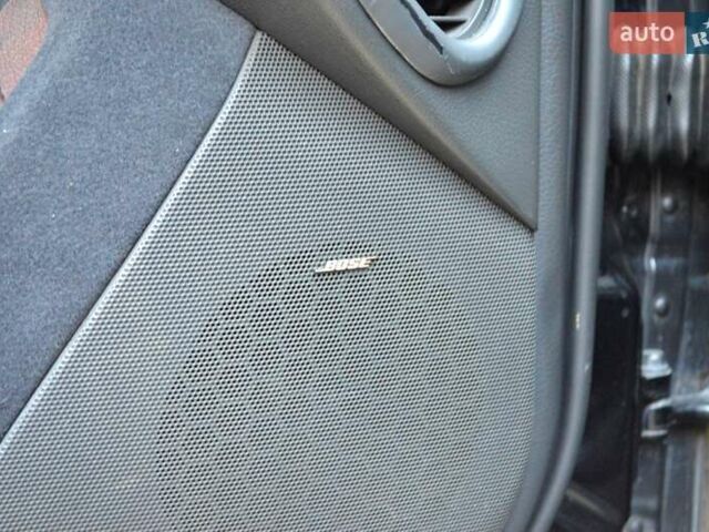 Черный Мерседес С Класс, объемом двигателя 5 л и пробегом 230 тыс. км за 5999 $, фото 13 на Automoto.ua