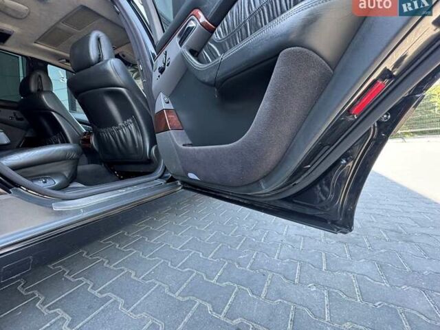 Черный Мерседес С Класс, объемом двигателя 3.2 л и пробегом 545 тыс. км за 9250 $, фото 108 на Automoto.ua