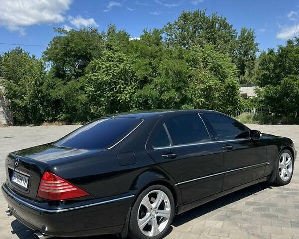 Чорний Мерседес С Клас, об'ємом двигуна 5.51 л та пробігом 250 тис. км за 6500 $, фото 6 на Automoto.ua