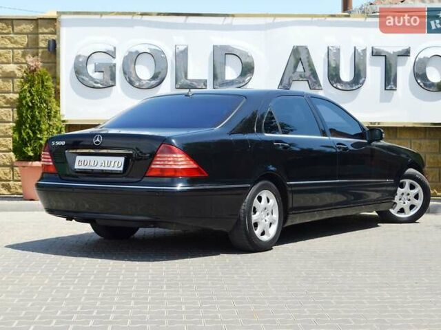 Черный Мерседес С Класс, объемом двигателя 5 л и пробегом 230 тыс. км за 5999 $, фото 9 на Automoto.ua