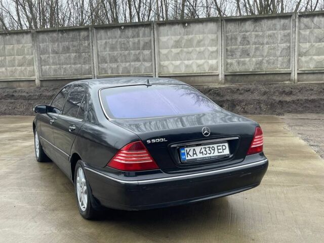 Черный Мерседес С Класс, объемом двигателя 5 л и пробегом 250 тыс. км за 3500 $, фото 3 на Automoto.ua