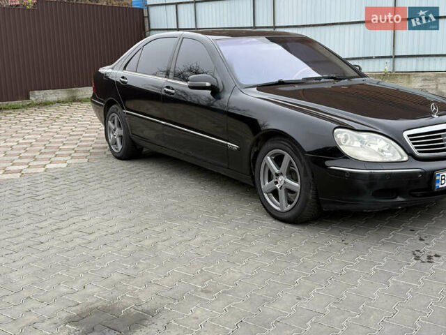 Чорний Мерседес С Клас, об'ємом двигуна 5.8 л та пробігом 250 тис. км за 3950 $, фото 2 на Automoto.ua