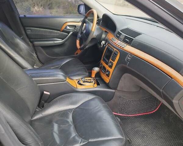 Чорний Мерседес С Клас, об'ємом двигуна 5.79 л та пробігом 320 тис. км за 4800 $, фото 13 на Automoto.ua