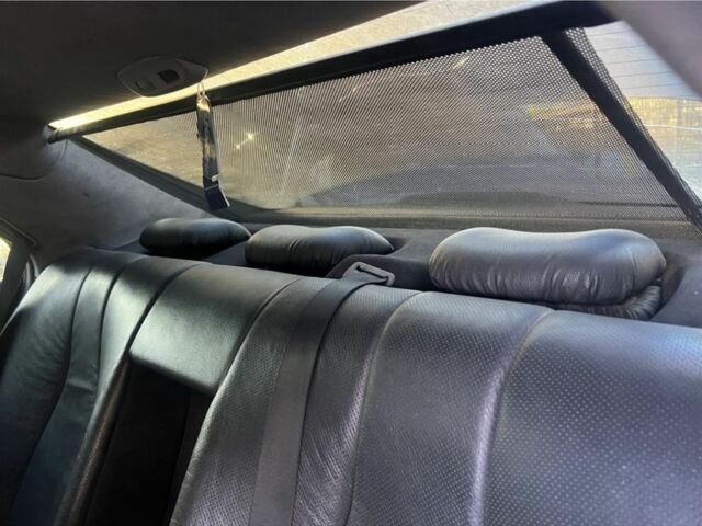 Черный Мерседес С Класс, объемом двигателя 0 л и пробегом 330 тыс. км за 2500 $, фото 5 на Automoto.ua