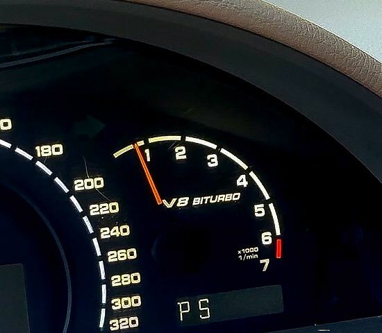 Черный Мерседес С Класс, объемом двигателя 5 л и пробегом 270 тыс. км за 7500 $, фото 11 на Automoto.ua