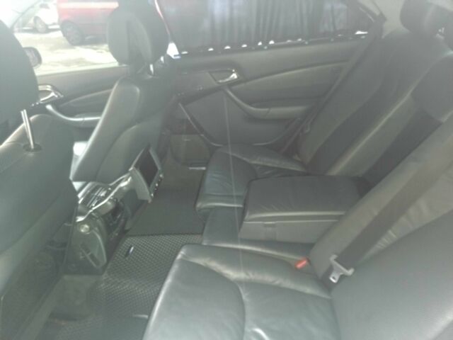 Черный Мерседес С Класс, объемом двигателя 5 л и пробегом 432 тыс. км за 8800 $, фото 5 на Automoto.ua