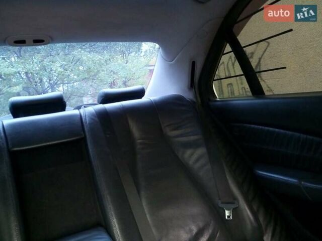 Черный Мерседес С Класс, объемом двигателя 5 л и пробегом 279 тыс. км за 5500 $, фото 16 на Automoto.ua