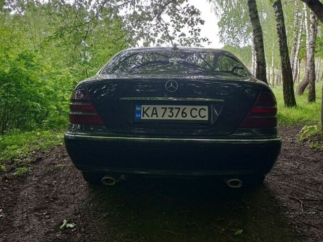 Чорний Мерседес С Клас, об'ємом двигуна 3.2 л та пробігом 170 тис. км за 5000 $, фото 4 на Automoto.ua