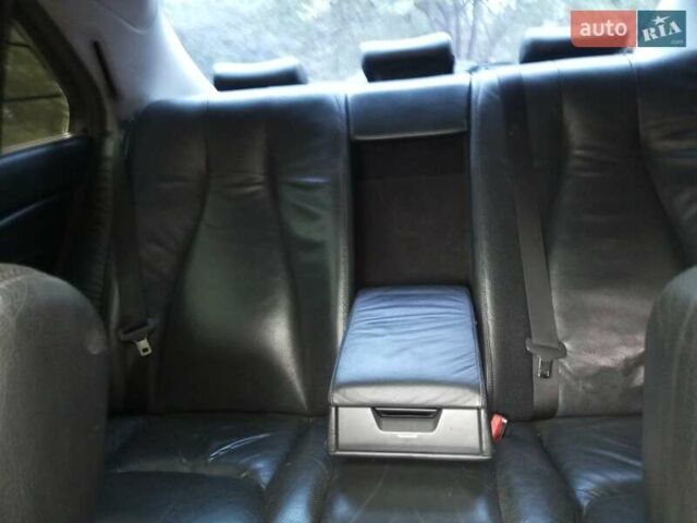 Черный Мерседес С Класс, объемом двигателя 5 л и пробегом 279 тыс. км за 5500 $, фото 17 на Automoto.ua