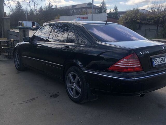 Чорний Мерседес С Клас, об'ємом двигуна 5.8 л та пробігом 311 тис. км за 3900 $, фото 4 на Automoto.ua
