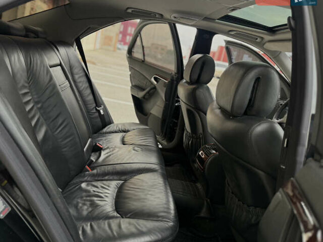 Чорний Мерседес С Клас, об'ємом двигуна 5 л та пробігом 280 тис. км за 7777 $, фото 17 на Automoto.ua