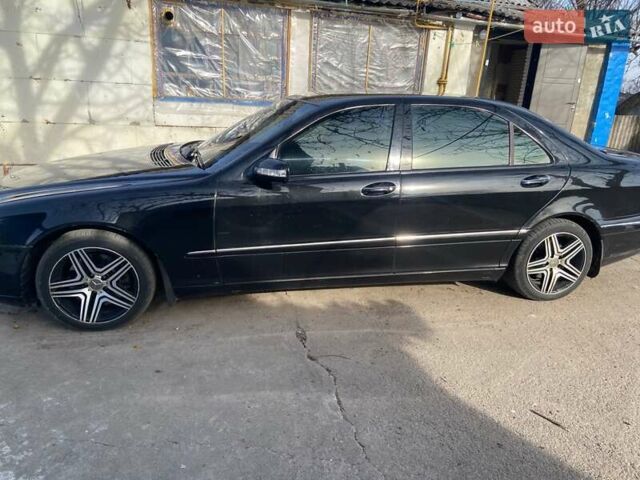 Черный Мерседес С Класс, объемом двигателя 5 л и пробегом 350 тыс. км за 7000 $, фото 2 на Automoto.ua